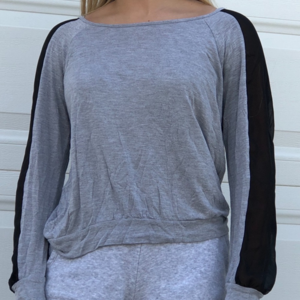 Long sleeve top